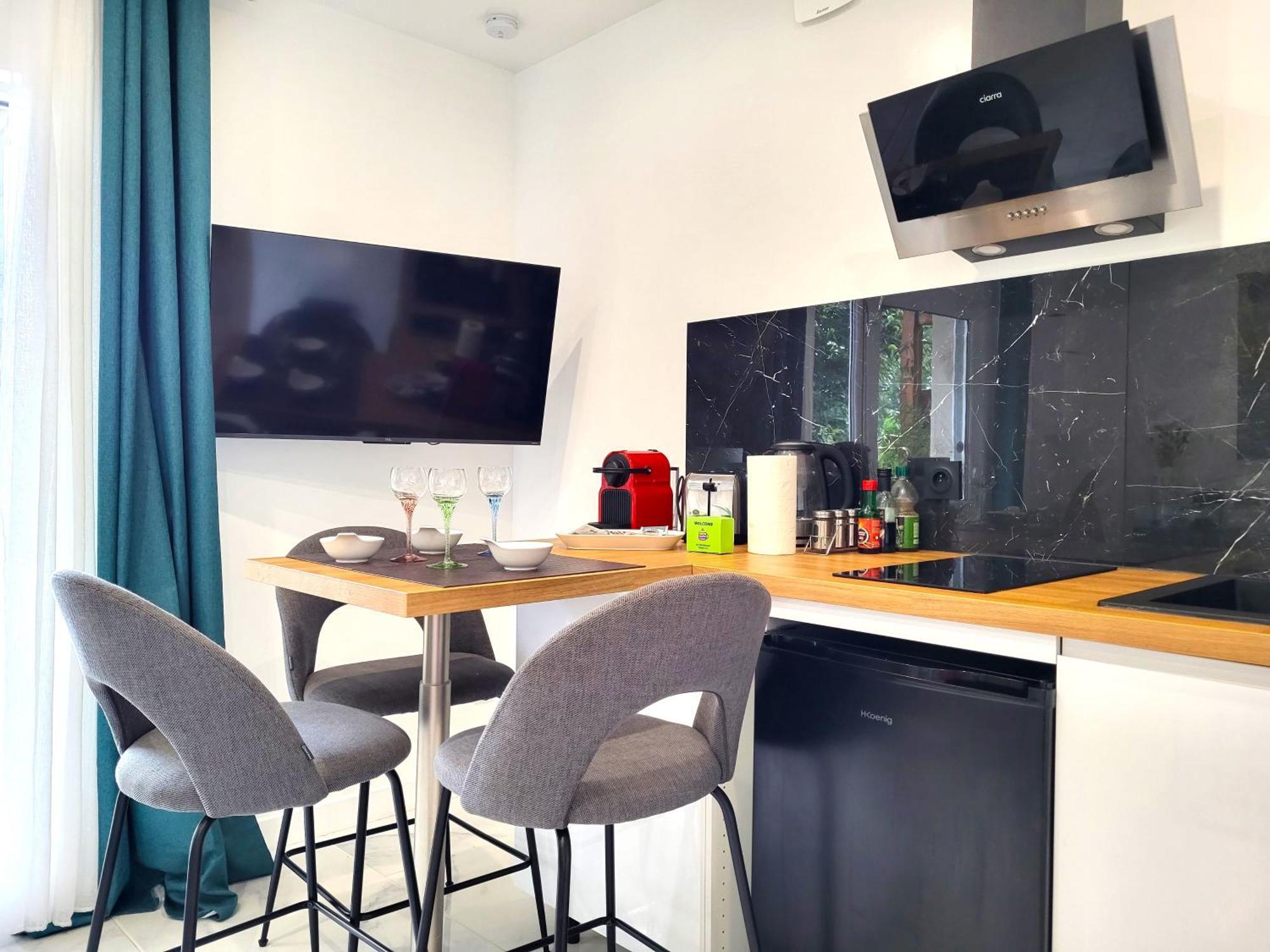 Le Bellevue - Beaux Appartements Avec Vue Splendide Палезо Екстериор снимка