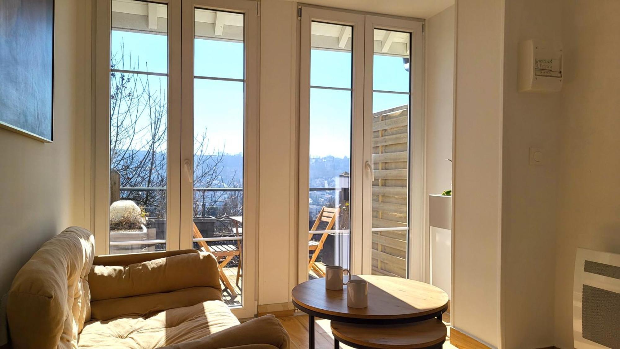 Le Bellevue - Beaux Appartements Avec Vue Splendide Палезо Екстериор снимка